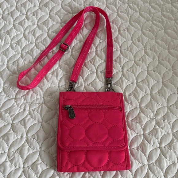 thirty-one Handbags - Thirty-One Vibrant Pink Quilted Crossbody Bag